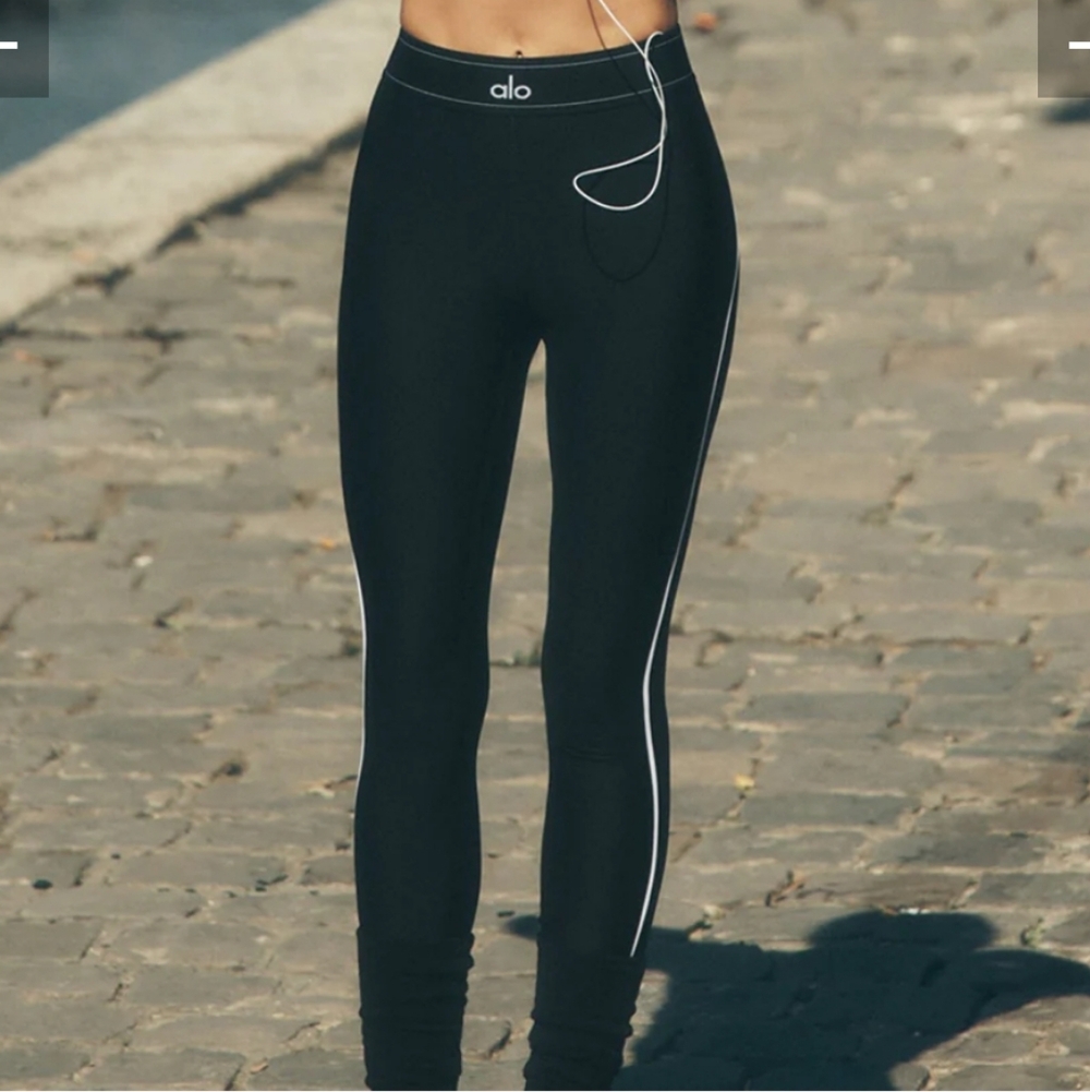 NWT ALO Yoga Black Leggings with White Stripe